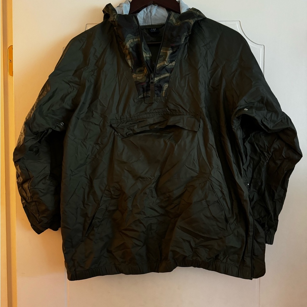 Anorak windbreaker jacket